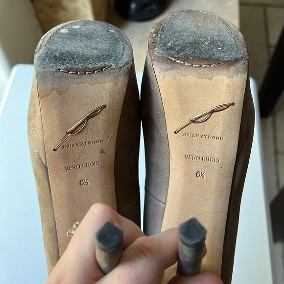 B Brian Atwood Peep toe Pump - Picture 5 of 5